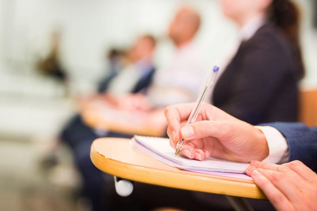 Concorso docenti requisiti  titoli requisiti per insegnare posti disponibilie